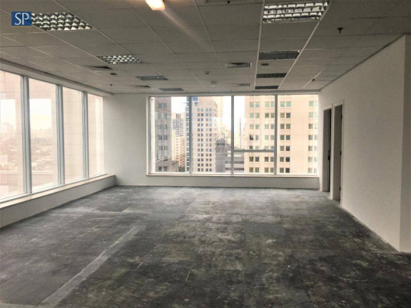 Sala Comercial para Alugar, 461 m² em Vila Olímpia - São Paulo