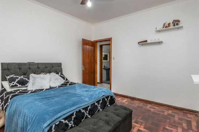 Imagem Imóvel com 2 Quartos à Venda, 64 m² em Menino Deus - Porto Alegre Imagem Imóvel com 2 Quartos à Venda, 64 m² em Menino Deus - Porto Alegre