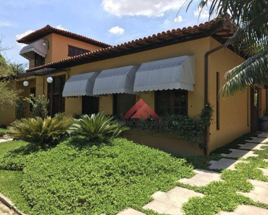 Casa com 3 Quartos à Venda, 417 m² em Itaipu - Niterói