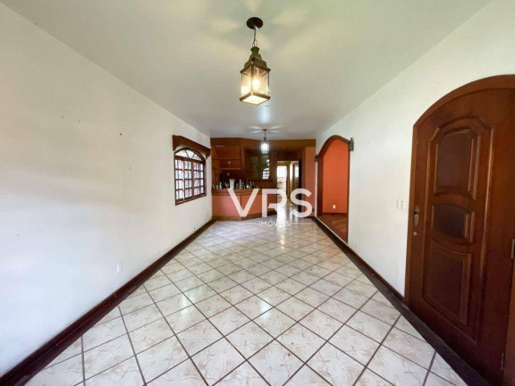 Imagem Casa com 6 Quartos à Venda ou Locação, 288 m² em Várzea - Teresópolis Imagem Casa com 6 Quartos à Venda ou Locação, 288 m² em Várzea - Teresópolis