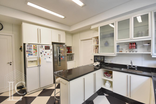 Imagem Casa com 4 Quartos à Venda, 546 m² em Morumbi - São Paulo