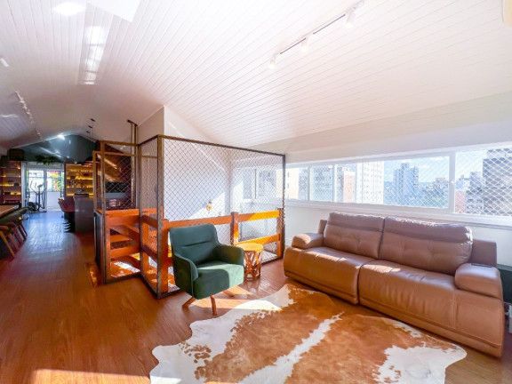 Imagem Cobertura com 3 Quartos à Venda, 249 m² em Petrópolis - Porto Alegre