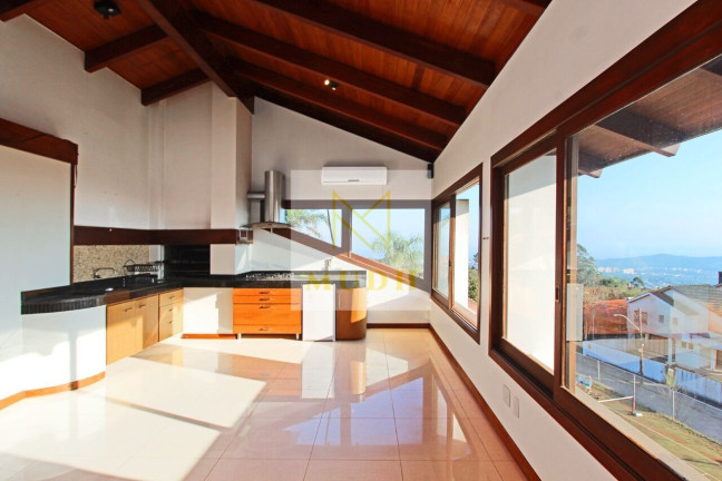 Imagem Casa com 4 Quartos à Venda, 600 m² em Teresópolis - Porto Alegre