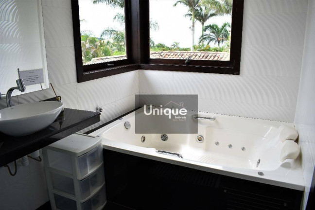 Imagem Casa com 5 Quartos para Temporada, 450 m² em Ferradura - Armação Dos Búzios Imagem Casa com 5 Quartos para Temporada, 450 m² em Ferradura - Armação Dos Búzios