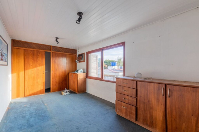 Imagem Casa com 3 Quartos à Venda, em Chácara Das Pedras - Porto Alegre Imagem Casa com 3 Quartos à Venda, em Chácara Das Pedras - Porto Alegre