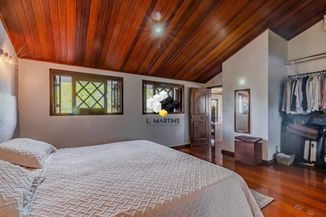 Imagem Casa de Condomínio com 3 Quartos à Venda, 385 m² em Agronomia - Porto Alegre