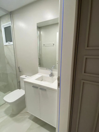 Imagem Apartamento com 3 Quartos à Venda, 130 m² em Pioneiros - Balneário Camboriú Imagem Apartamento com 3 Quartos à Venda, 130 m² em Pioneiros - Balneário Camboriú