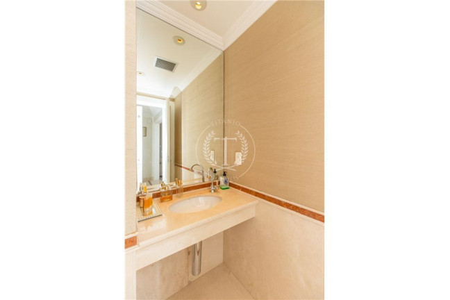 Imagem Apartamento com 4 Quartos à Venda, 280 m² em Campo Belo - São Paulo