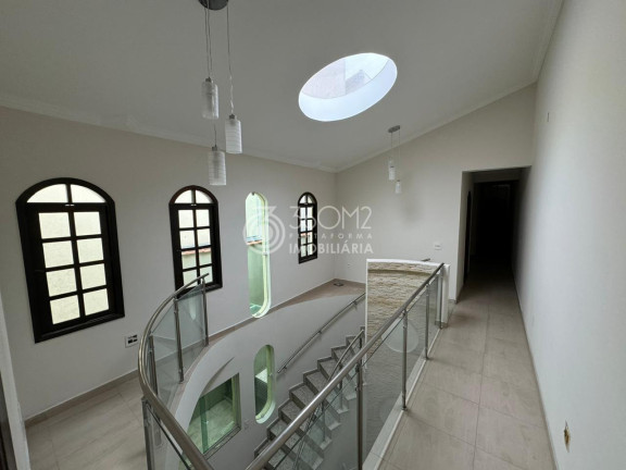 Imagem Casa com 4 Quartos à Venda, 264 m² em Vila Pires - Santo André