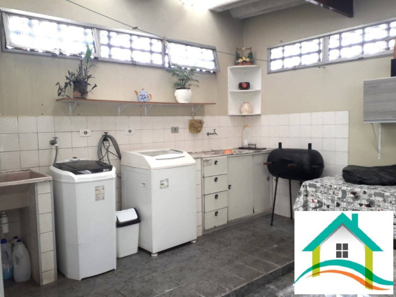 Imagem Casa com 3 Quartos à Venda, 210 m² em Vila Aquilino - Santo André