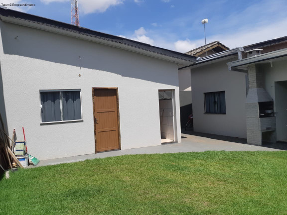 Imagem Imóvel com 3 Quartos à Venda,  em Sinop - Sinop