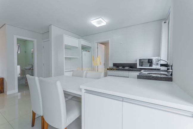 Imagem Apartamento com 3 Quartos à Venda, 127 m² em Pioneiros - Balneário Camboriú Imagem Apartamento com 3 Quartos à Venda, 127 m² em Pioneiros - Balneário Camboriú