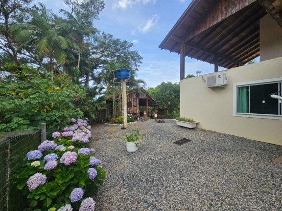 Imagem Casa com 3 Quartos à Venda, 210 m² em Balneário Barra Do Sul