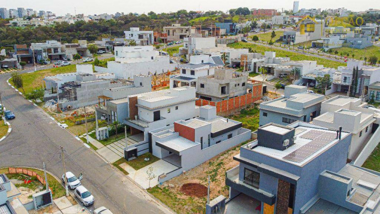 Imagem Casa com 3 Quartos à Venda, 147 m² em Condomínio Gardenville - Itu Imagem Casa com 3 Quartos à Venda, 147 m² em Condomínio Gardenville - Itu