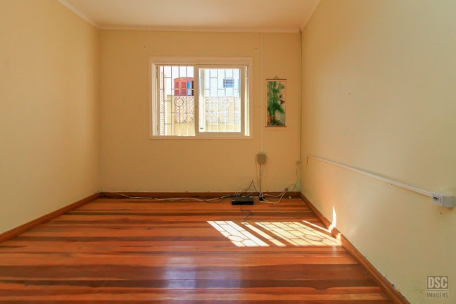 Imagem Casa com 3 Quartos à Venda, 139 m² em Ipanema - Porto Alegre