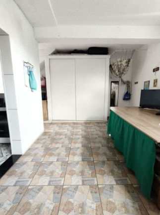 Imagem Sobrado com 3 Quartos à Venda, 192 m² em Caxangá - Suzano
