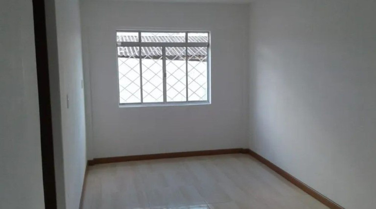 Imagem Casa com 4 Quartos à Venda, 212 m² em Jardim Brasília - Colombo Imagem Casa com 4 Quartos à Venda, 212 m² em Jardim Brasília - Colombo