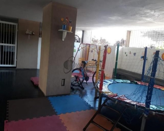 Imagem Imóvel com 2 Quartos à Venda, 59 m² em São Lourenço - Niterói
