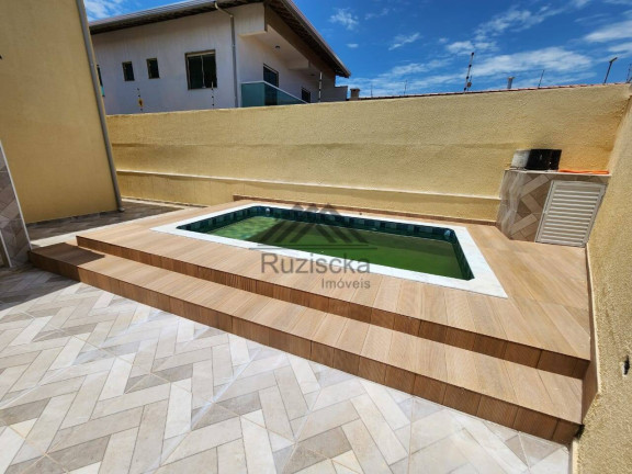 Imagem Casa com 2 Quartos à Venda, 65 m² em Balneário Marazul - Itanhaém Imagem Casa com 2 Quartos à Venda, 65 m² em Balneário Marazul - Itanhaém