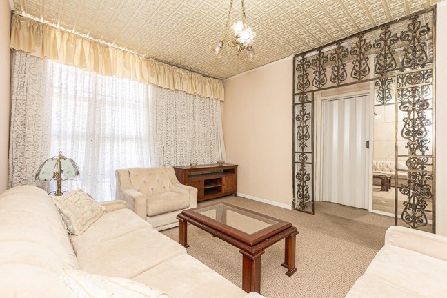 Imagem Casa com 3 Quartos à Venda, 225 m² em Seminário - Curitiba