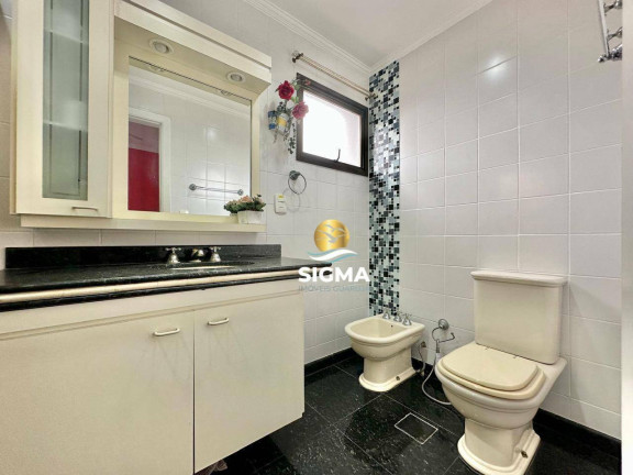 Imagem Apartamento com 3 Quartos à Venda, 136 m² em Pitangueiras - Guarujá