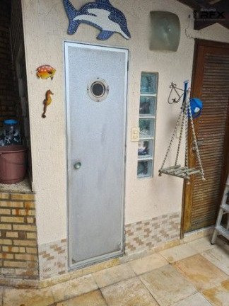 Imagem Casa com 3 Quartos à Venda, 160 m² em Serra Grande - Niterói