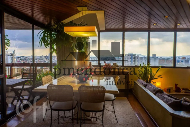 Imagem Apartamento com 3 Quartos à Venda, 208 m² em Sumaré - São Paulo Imagem Apartamento com 3 Quartos à Venda, 208 m² em Sumaré - São Paulo