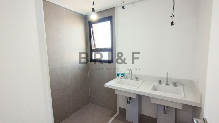 Imagem Apartamento com 2 Quartos à Venda, 137 m² em Brooklin - São Paulo Imagem Apartamento com 2 Quartos à Venda, 137 m² em Brooklin - São Paulo