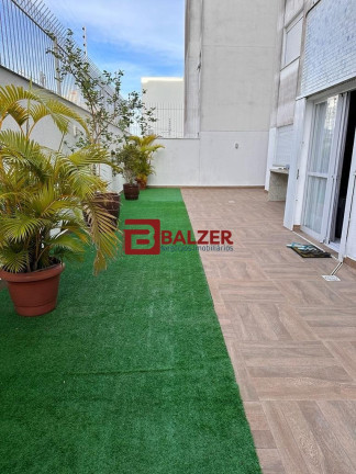 Imagem Apartamento com 2 Quartos à Venda, 136 m² em Abraão - Florianópolis Imagem Apartamento com 2 Quartos à Venda, 136 m² em Abraão - Florianópolis