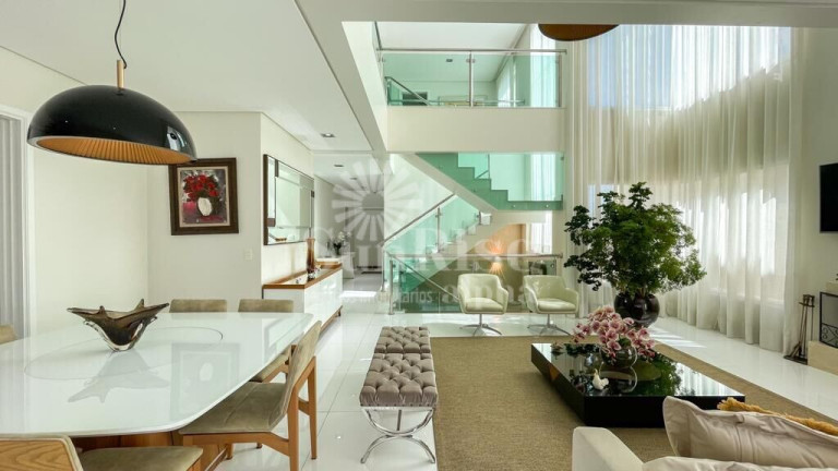 Imagem Casa de Condomínio com 5 Quartos à Venda, 439 m² em Gênesis 2 - Santana De Parnaíba Imagem Casa de Condomínio com 5 Quartos à Venda, 439 m² em Gênesis 2 - Santana De Parnaíba
