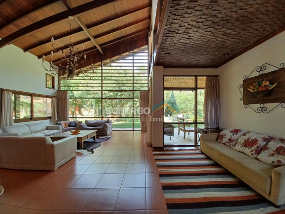 Imagem Imóvel com 6 Quartos à Venda, 9.950 m² em Albuquerque - Teresópolis Imagem Imóvel com 6 Quartos à Venda, 9.950 m² em Albuquerque - Teresópolis