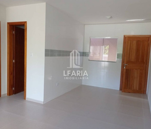Imagem Casa com 2 Quartos à Venda, 47 m² em Brandalize - Itapoá
