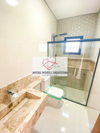 Imagem Casa com 3 Quartos à Venda, em Massaguaçu - Caraguatatuba Imagem Casa com 3 Quartos à Venda, em Massaguaçu - Caraguatatuba