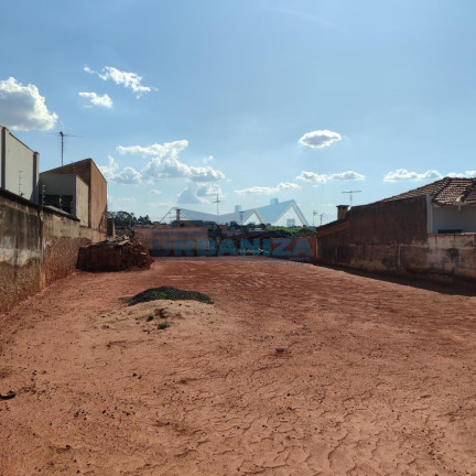 Imagem Terreno à Venda, 430 m² em Centro - Birigui Imagem Terreno à Venda, 430 m² em Centro - Birigui