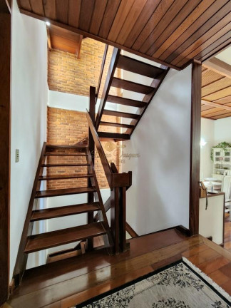Imagem Casa com 3 Quartos à Venda, 177 m² em Granja Guarani - Teresópolis Imagem Casa com 3 Quartos à Venda, 177 m² em Granja Guarani - Teresópolis