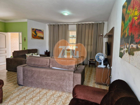 Imagem Casa com 3 Quartos à Venda, 196 m² em Vila Nossa Senhora Das Graças - Taubaté Imagem Casa com 3 Quartos à Venda, 196 m² em Vila Nossa Senhora Das Graças - Taubaté