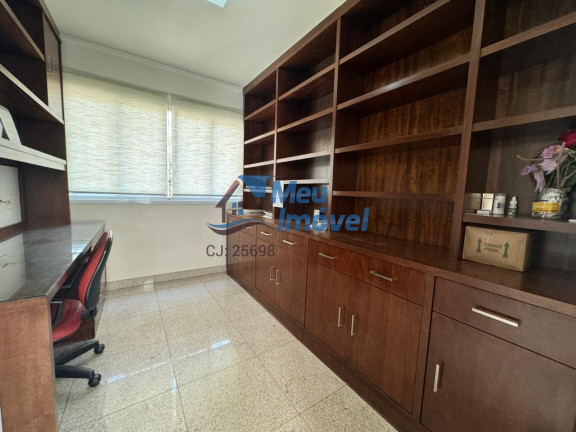 Imagem Casa com 4 Quartos à Venda, 493 m² em Asa Sul - Brasília
