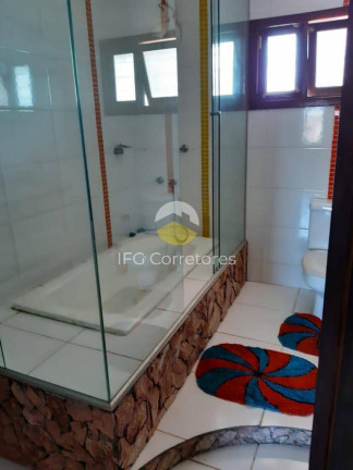 Imagem Casa com 6 Quartos à Venda, 180 m² em Centro - Balneário Piçarras