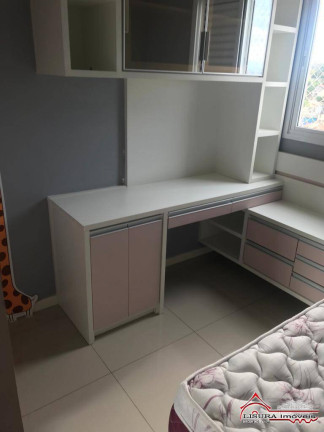 Apartamento com 2 Quartos à Venda, 68 m² em Parque Santo Antônio - Jacareí