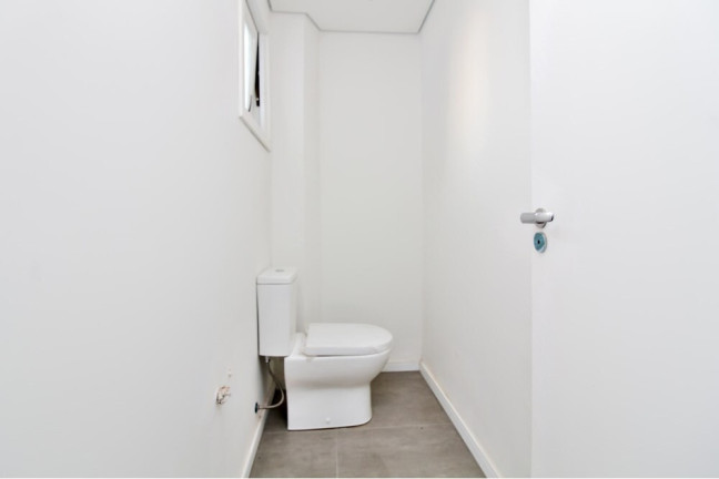 Imagem Casa com 3 Quartos à Venda, 197 m² em Vila Nova - Porto Alegre