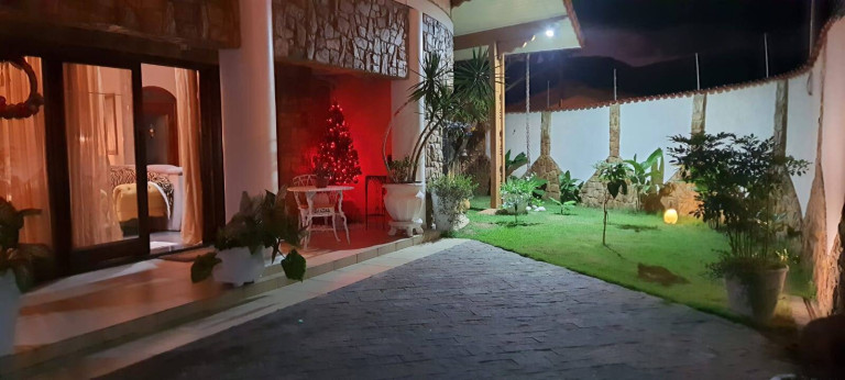 Imagem Casa com 3 Quartos à Venda, 511 m² em Flórida - Praia Grande