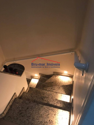 Imagem Casa com 4 Quartos à Venda, 300 m² em Marapé - Santos
