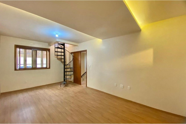 Imagem Casa com 4 Quartos à Venda, 284 m² em Higienópolis - Porto Alegre Imagem Casa com 4 Quartos à Venda, 284 m² em Higienópolis - Porto Alegre