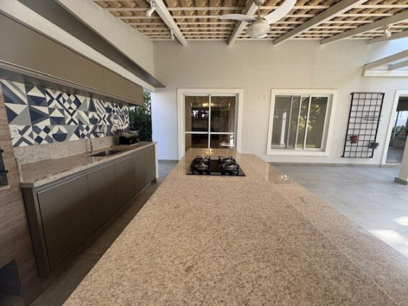 Imagem Sobrado com 4 Quartos para Alugar, 270 m² em Residencial Alphaville Flamboyant - Goiânia