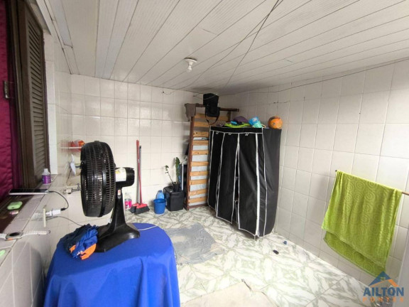 Imagem Apartamento com 1 Quarto à Venda, 50 m² em Itapebussu - Guarapari