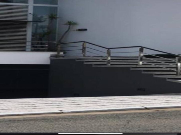 Imagem Casa com 4 Quartos à Venda, 616 m² em Alphaville - Barueri