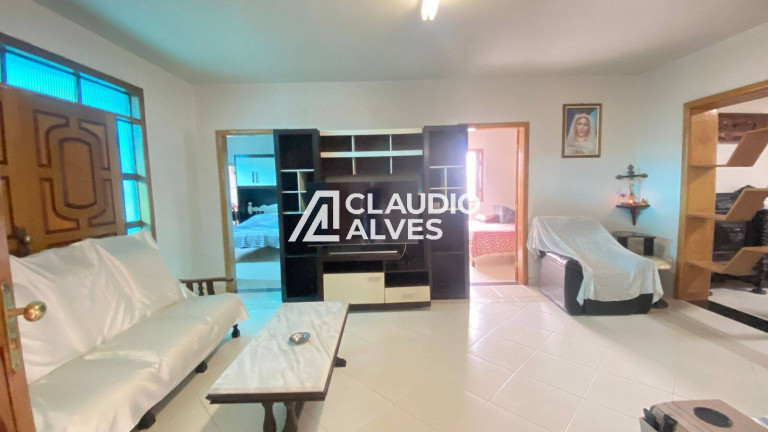 Imagem Casa com 4 Quartos à Venda, 392 m² em Jardim Cruzeiro - Feira De Santana