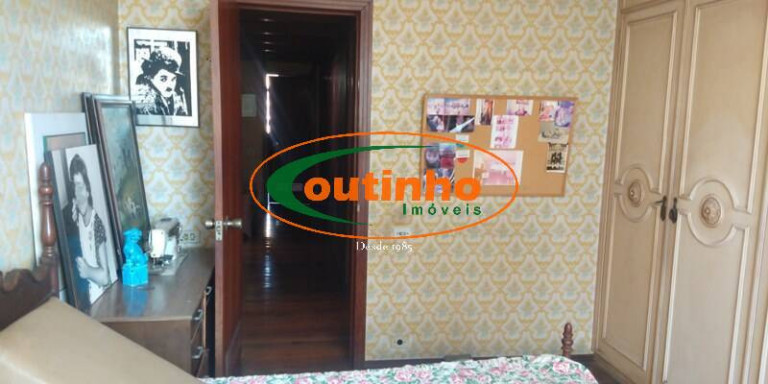 Imagem Apartamento com 4 Quartos à Venda, 224 m² em Tijuca - Rio De Janeiro Imagem Apartamento com 4 Quartos à Venda, 224 m² em Tijuca - Rio De Janeiro