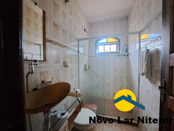 Imagem Casa com 4 Quartos à Venda, 210 m² em Parque Nanci - Maricá