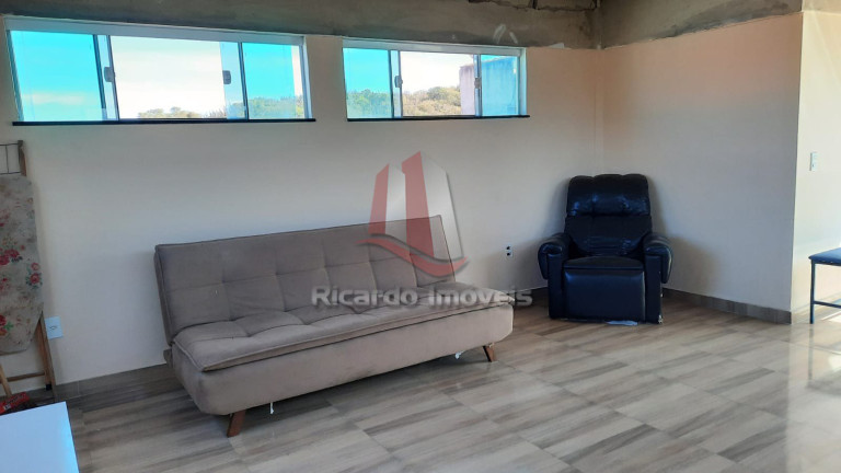 Imagem Imóvel com 3 Quartos à Venda, 150 m² em Cabo Frio